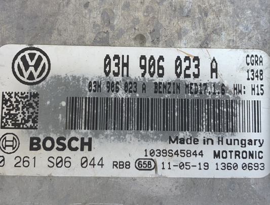 03H906023A VW Porsche Ecu Ecm Engine Control Module (Cayenne)