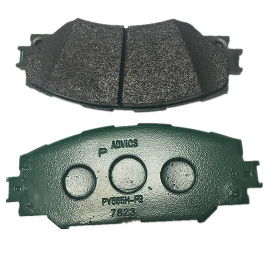 04465-02220 0446502220 Front Brake Pad Set for LEXUS HS250H TOYOTA AURIS COROLLA VERSO YARIS
