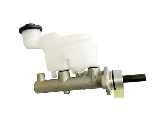 47201-0K040 472010K040 Brake Master Cylinder for TOYOTA INNOVA HILUX FORTUNER