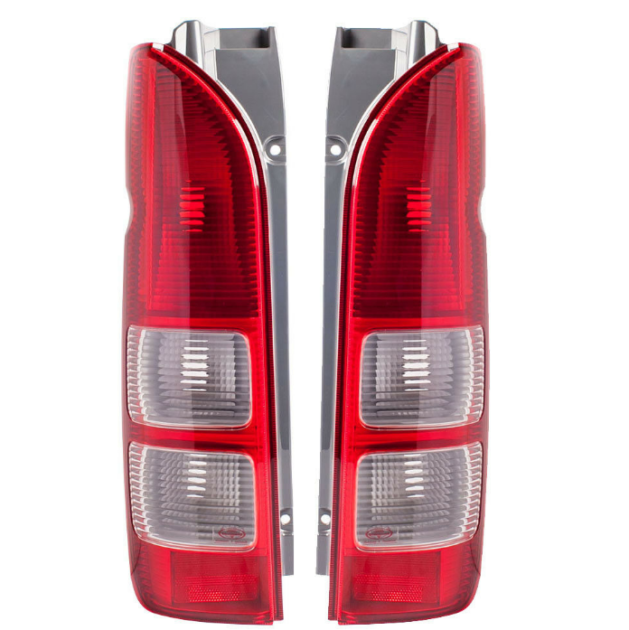 81561-26200 81551-26201 REAR COMBINATION LAMP TOYOTA HIACE