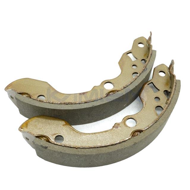 4600A106 4600A122 8979478020 Brake Shoe Set For MITSUBISHI L200 ISUZU D-MAX
