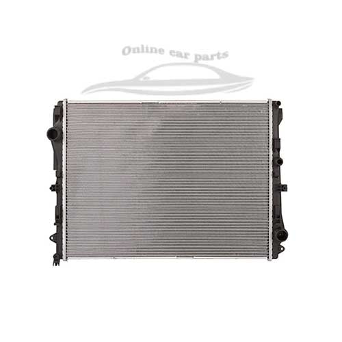 0995003303 A0995003303 W222 S450 S500 S63amg Cooler Radiator For Mercedes Benz