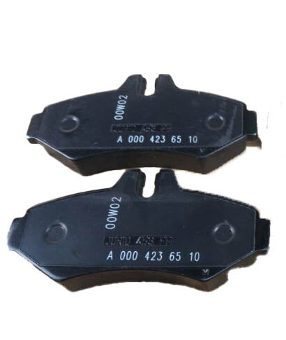 A0004209720  A0034202420 A0044202520 Rear Brake Pad Set disc brake For MERCEDES BENZ W463  W460
